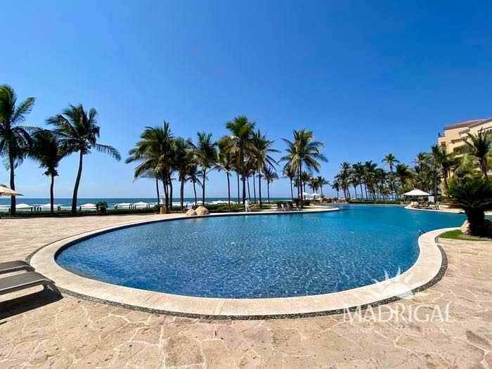 Apartment for Sale Facing the Beach with Three Bedrooms | Del Mar Tres Vidas