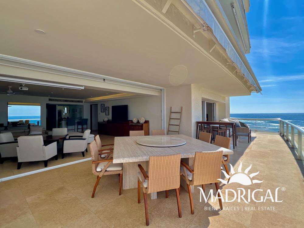 Playamar Tres Cantos Fase 1 departamento en venta frente a playa en esquina