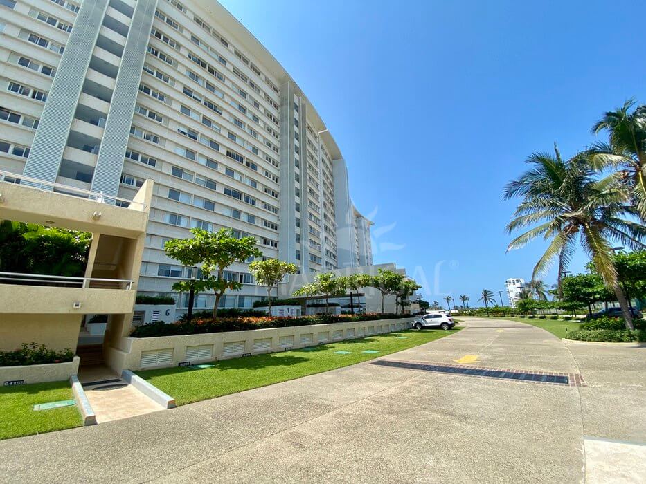 Playamar Tres Cantos Fase 1 departamento en venta frente a playa en esquina