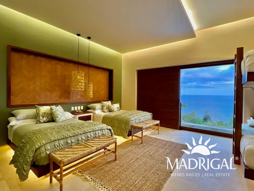 Exclusive house for sale in Los Riscos, Punta Diamante, Acapulco