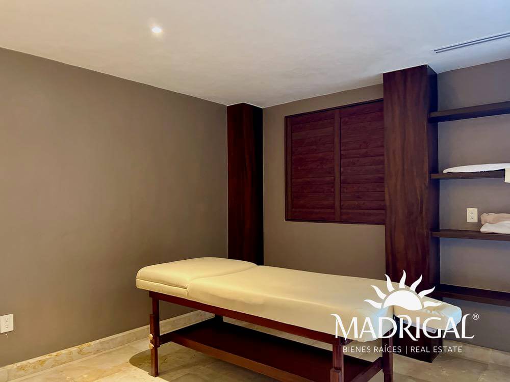 Exclusive house for sale in Los Riscos, Punta Diamante, Acapulco