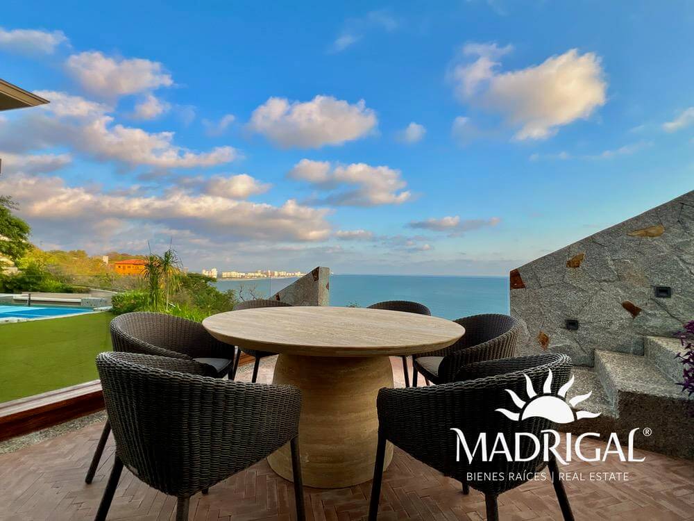 Exclusive house for sale in Los Riscos, Punta Diamante, Acapulco