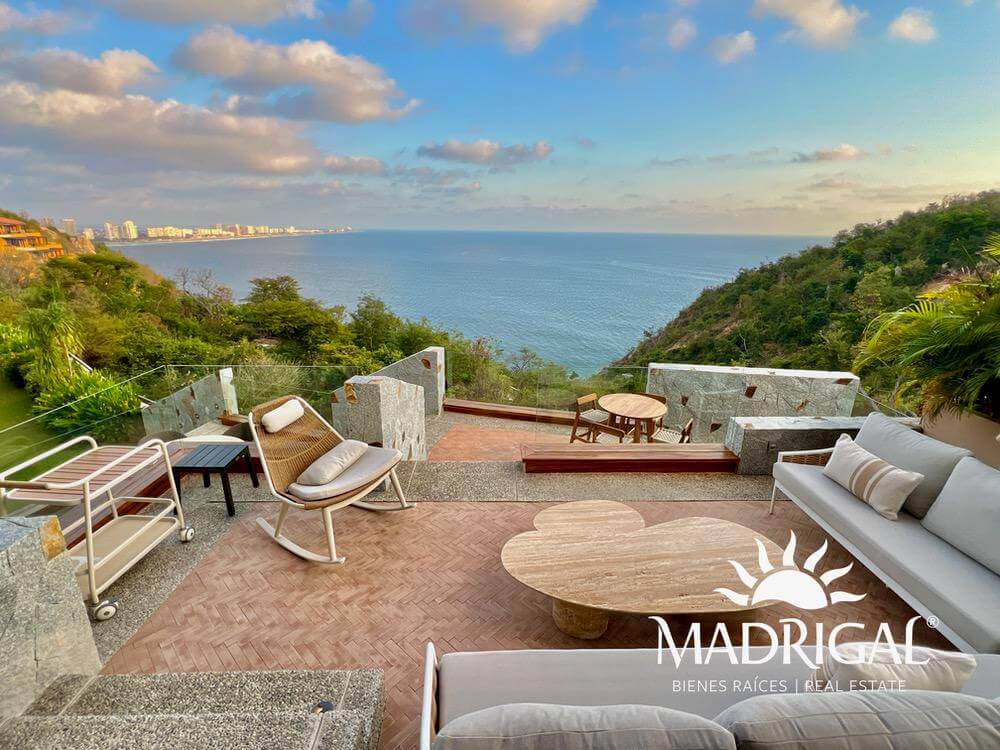 Exclusive house for sale in Los Riscos, Punta Diamante, Acapulco