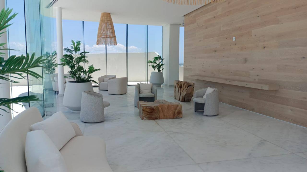 La Isla | Departamento en venta en la torre Capri de cuatro recamaras