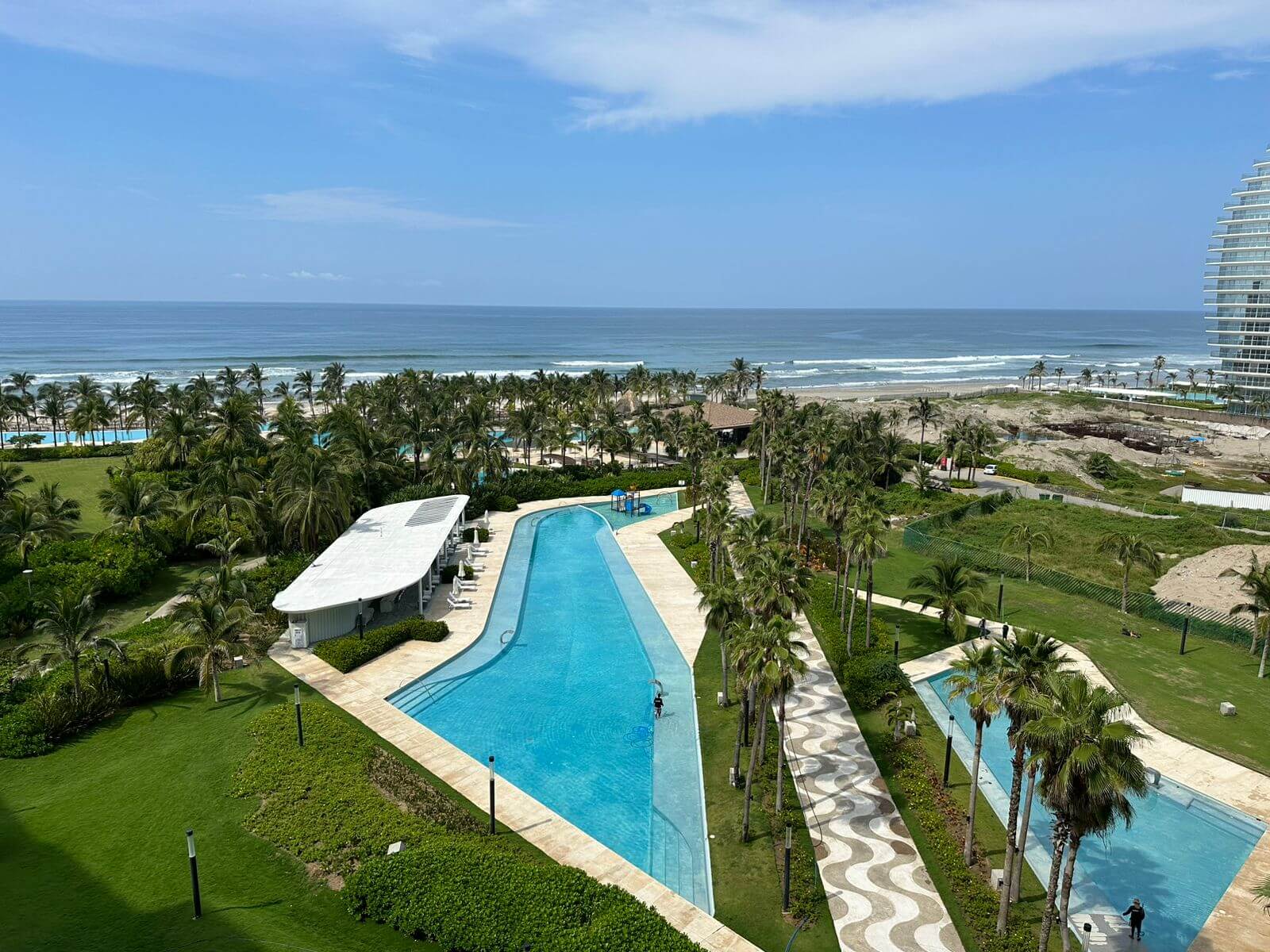 La Isla | Departamento en venta en la torre Capri de cuatro recamaras