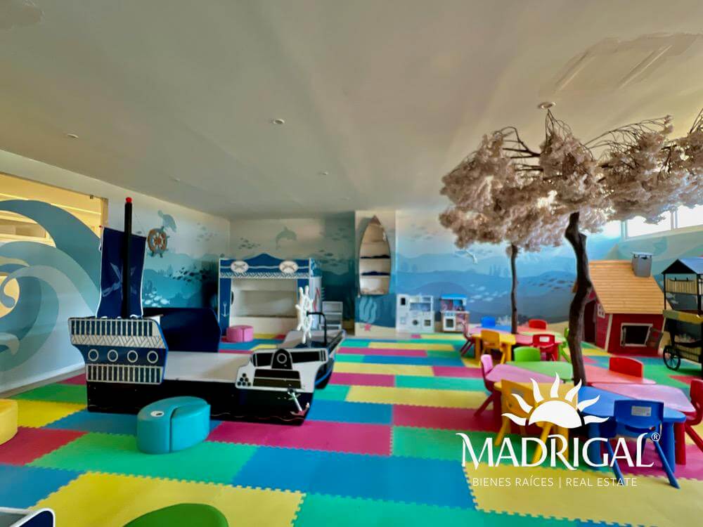 Ikaroa | departamento en venta frente a playa de tres recamaras 