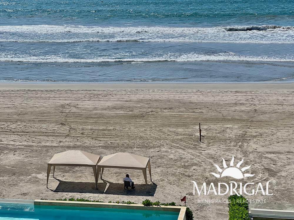 Ikaroa | departamento en venta frente a playa de tres recamaras 