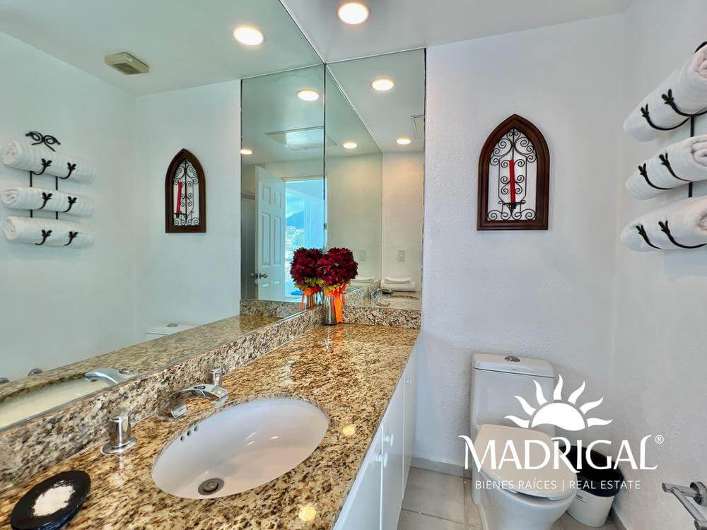 Century Resort, Departamento en venta en la bahía de Acapulco frente al mar