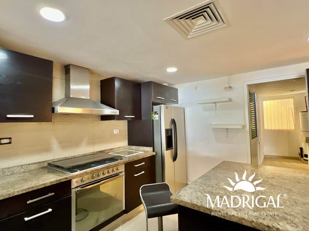 & Villas Alejandra | Departamento Garden House a la venta frente a playa en Brisas Guitarrón