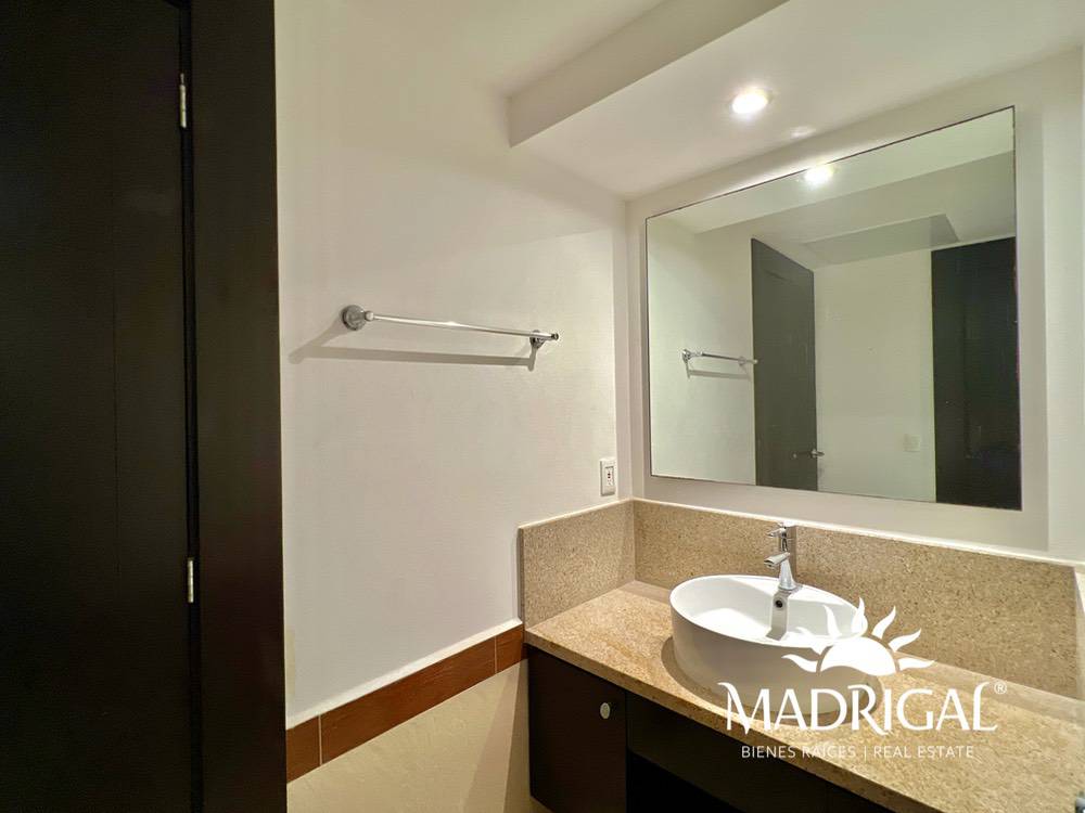 & Villas Alejandra | Departamento Garden House a la venta frente a playa en Brisas Guitarrón