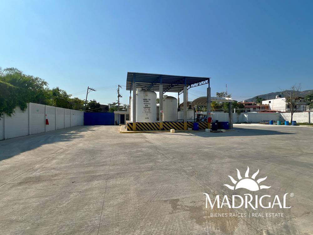 Bodega en venta en Cayaco sobre terreno de 4978 m2