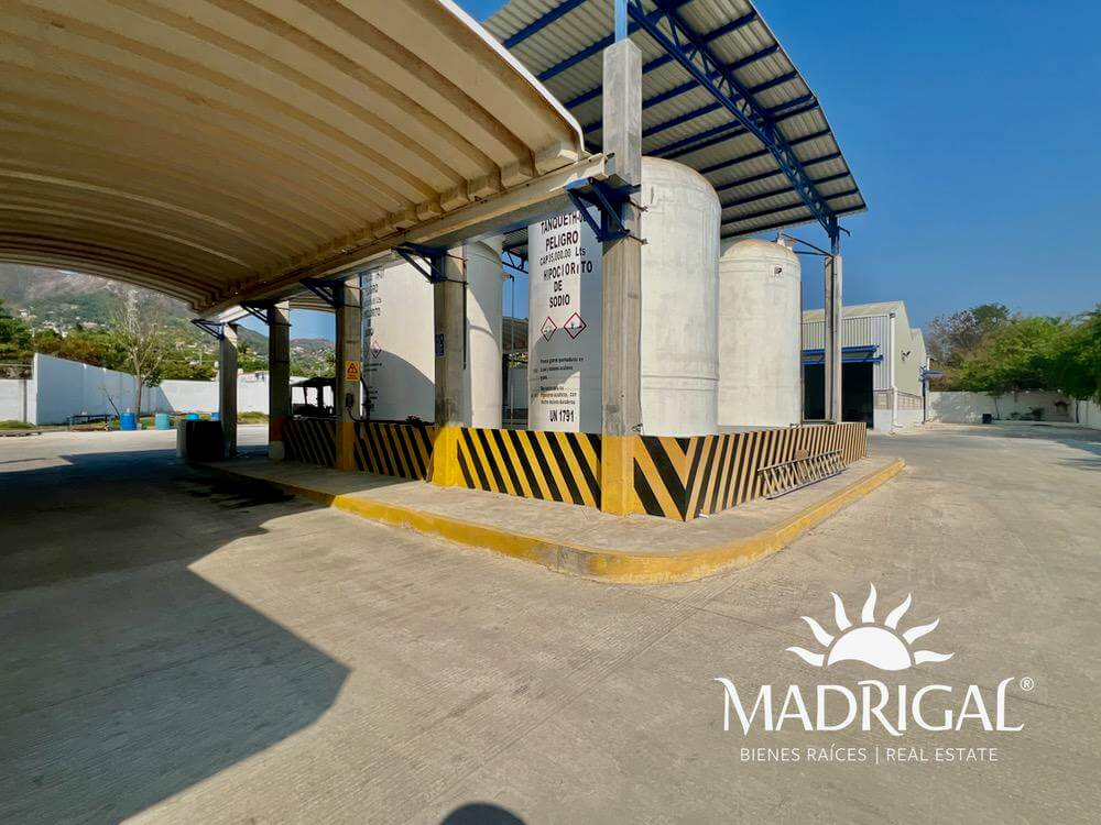 Bodega en venta en Cayaco sobre terreno de 4978 m2