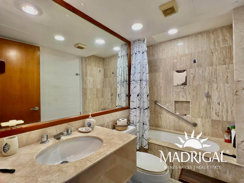 &&& Torre Uno del Mayan Palace | Departamento en venta frenta al mar de tres recámaras