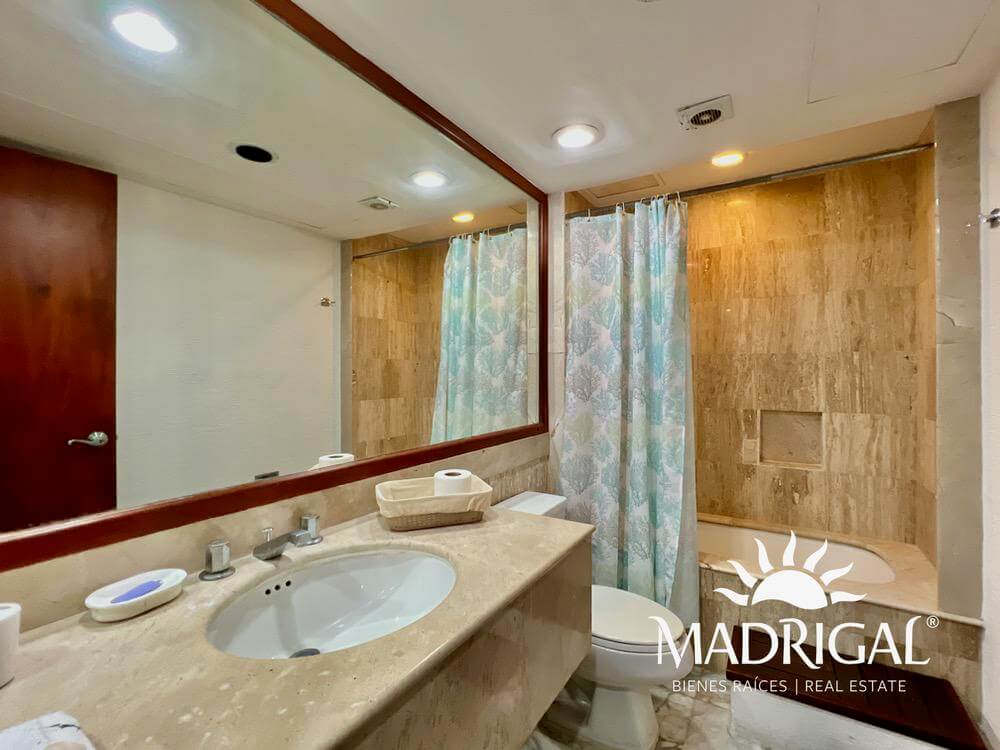 &&& Torre Uno del Mayan Palace | Departamento en venta frenta al mar de tres recámaras