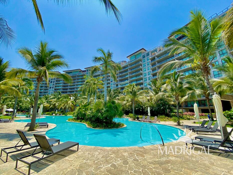 la Isla | Departamento en Venta de Dos Recamaras  con Acceso a Playa