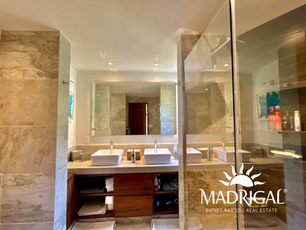 Torre Persa | Suite con excelente vista a Playa Diamante en Pichilingue Diamante &&&