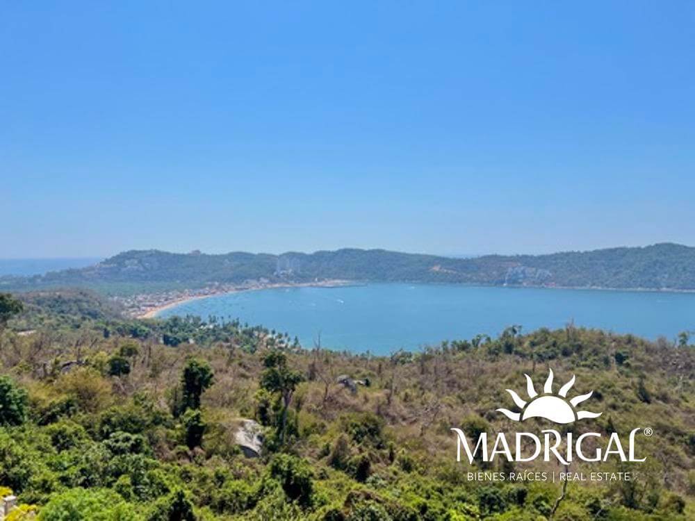 Torre Persa | Suite con excelente vista a Playa Diamante en Pichilingue Diamante &&&