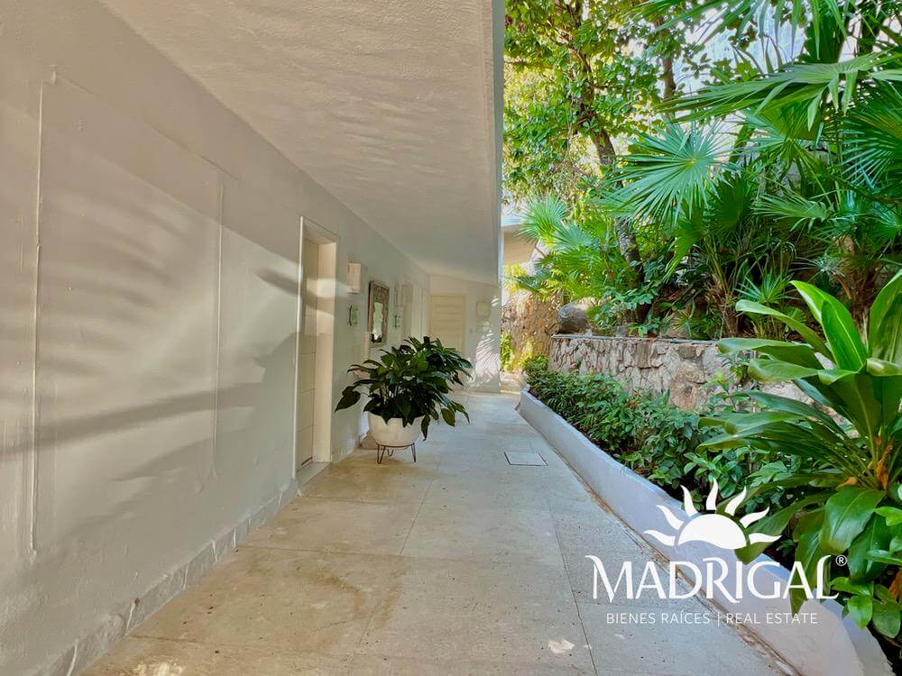 Casa en venta en las Brisas Sección la Concha en Acapulco, con vista a la bahía