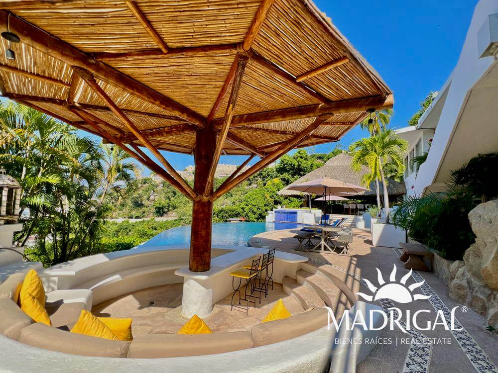 Casa en venta en las Brisas Sección la Concha en Acapulco, con vista a la bahía