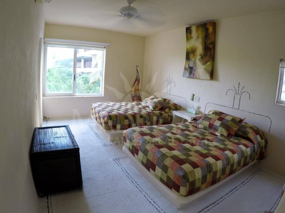 Penthouse en venta en Real del Sol para reconstrucción en Real Diamante