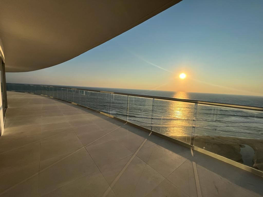 Mare | Departamento en venta de cinco recámaras en Playa Diamante Acapulco