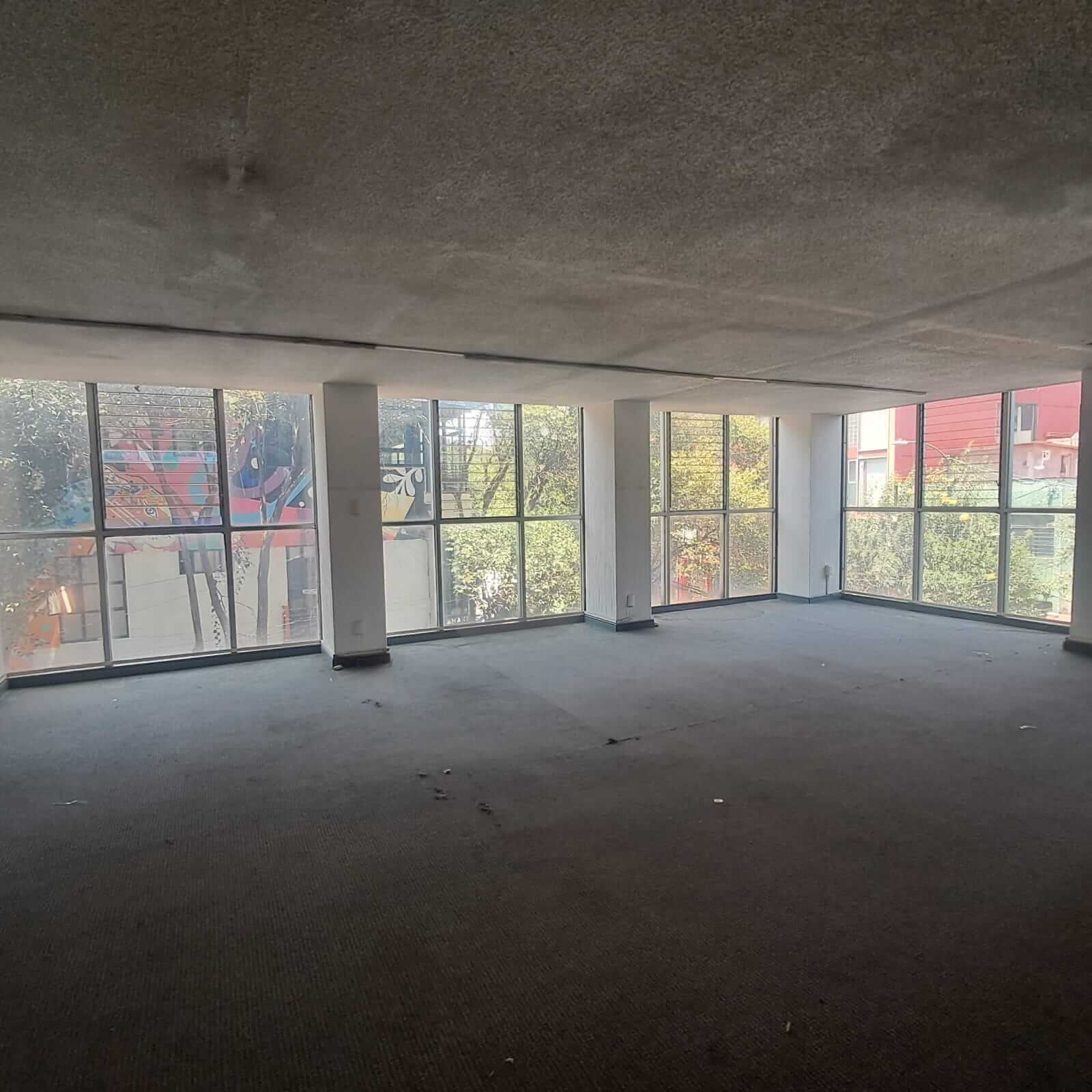 Exclusive 10-story corner building in Mexico City's sought-after Anzures neighborhood.