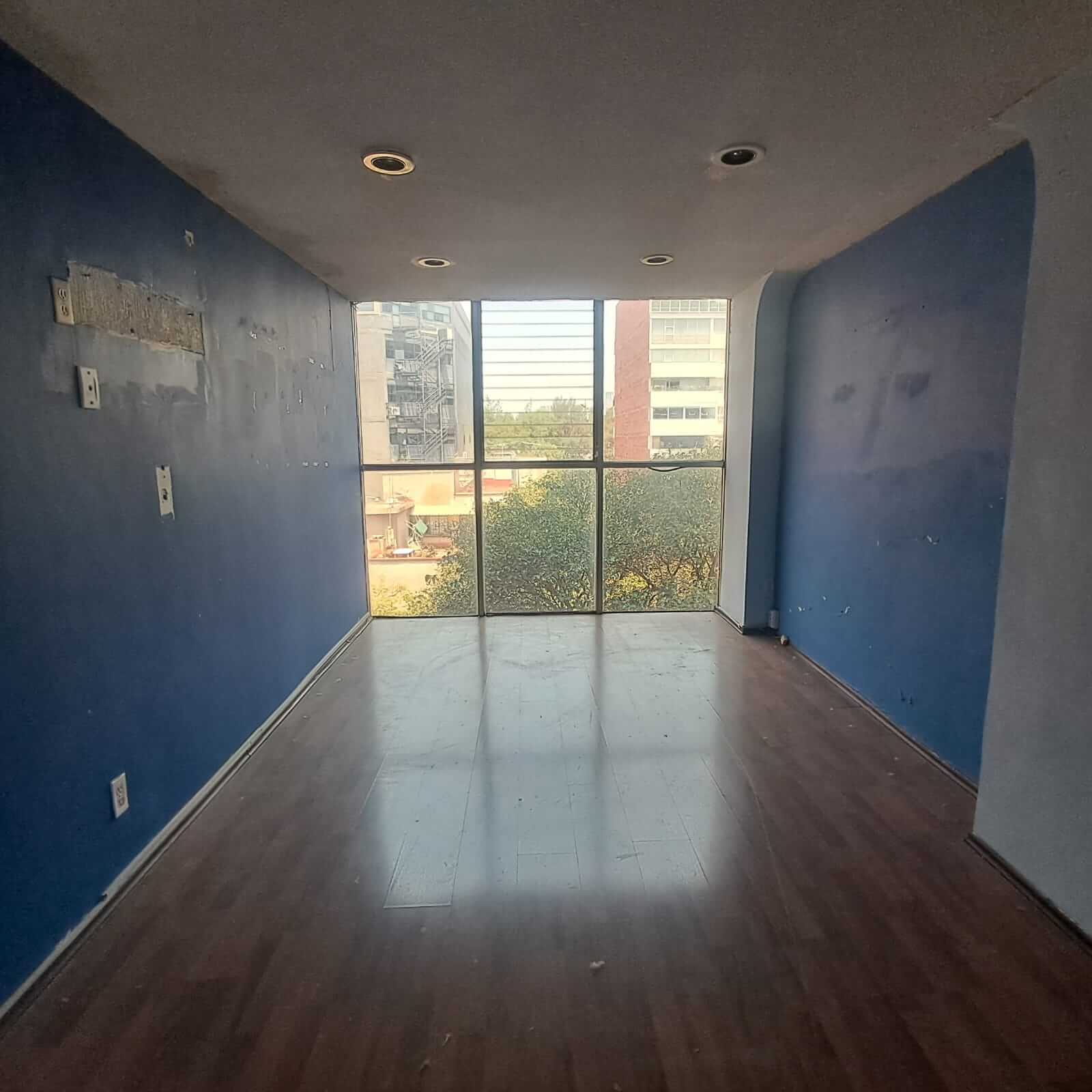 Exclusive 10-story corner building in Mexico City's sought-after Anzures neighborhood.