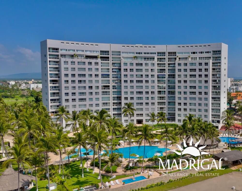Residencial Playamar II| Departamento en venta frente a playa en Acapulco