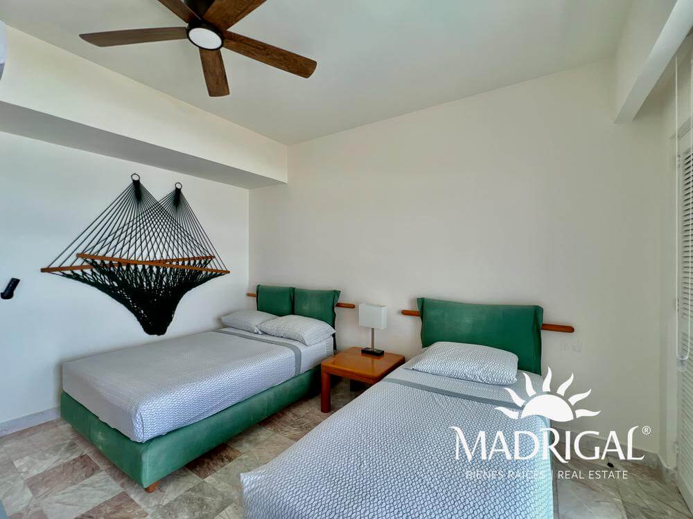 Residencial Playamar II| Departamento en venta frente a playa en Acapulco