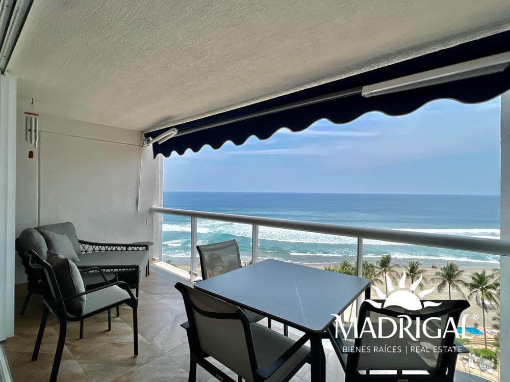 Residencial Playamar II| Departamento en venta frente a playa en Acapulco