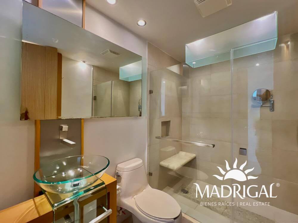 Departamento en venta en el condominio Tres Aguas en la Cima 