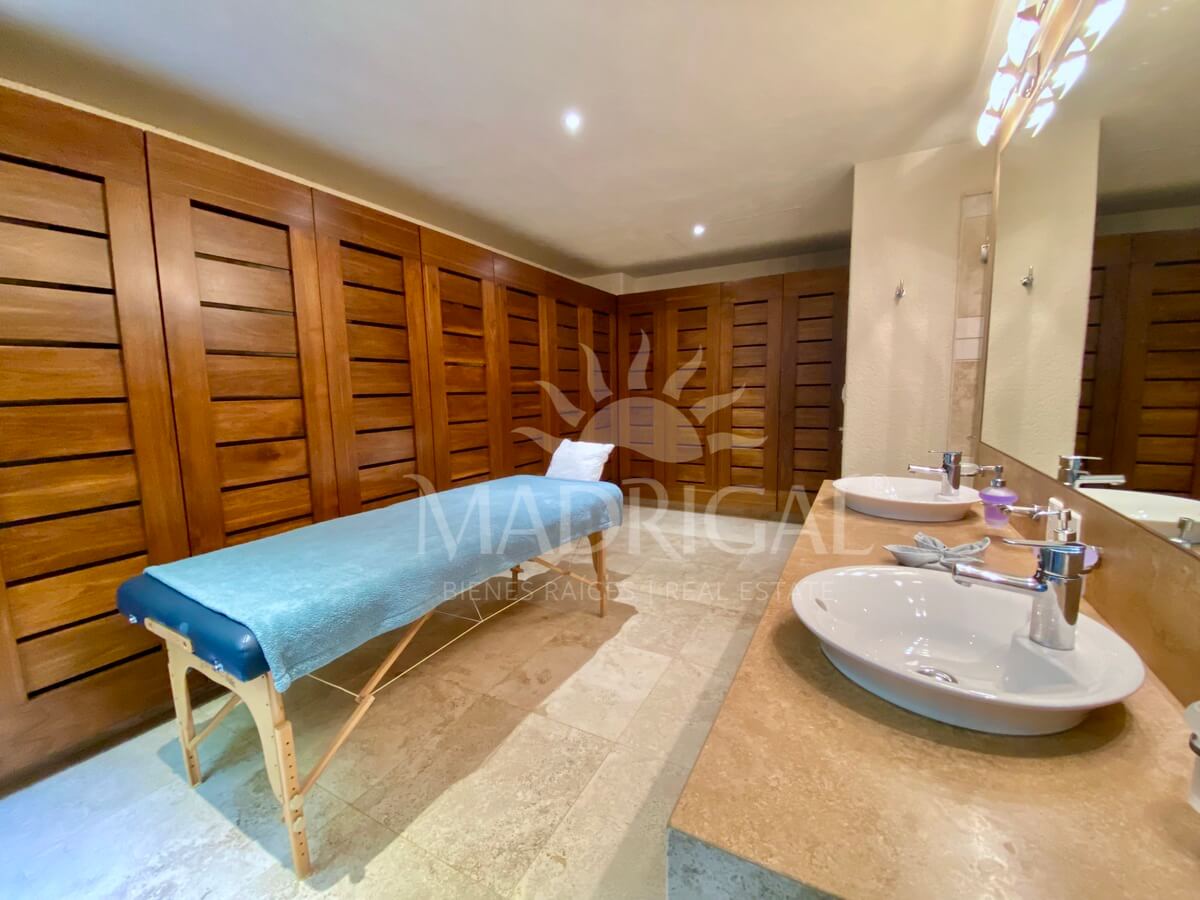 Cima Real | Casa en Venta para su reconstrucción en Real Diamante
