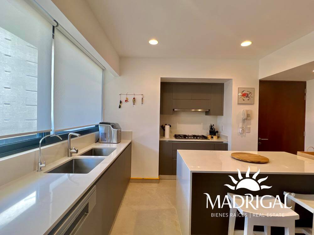Reserva Playamar Fase Uno Exclusivo departamento en venta frente a playa