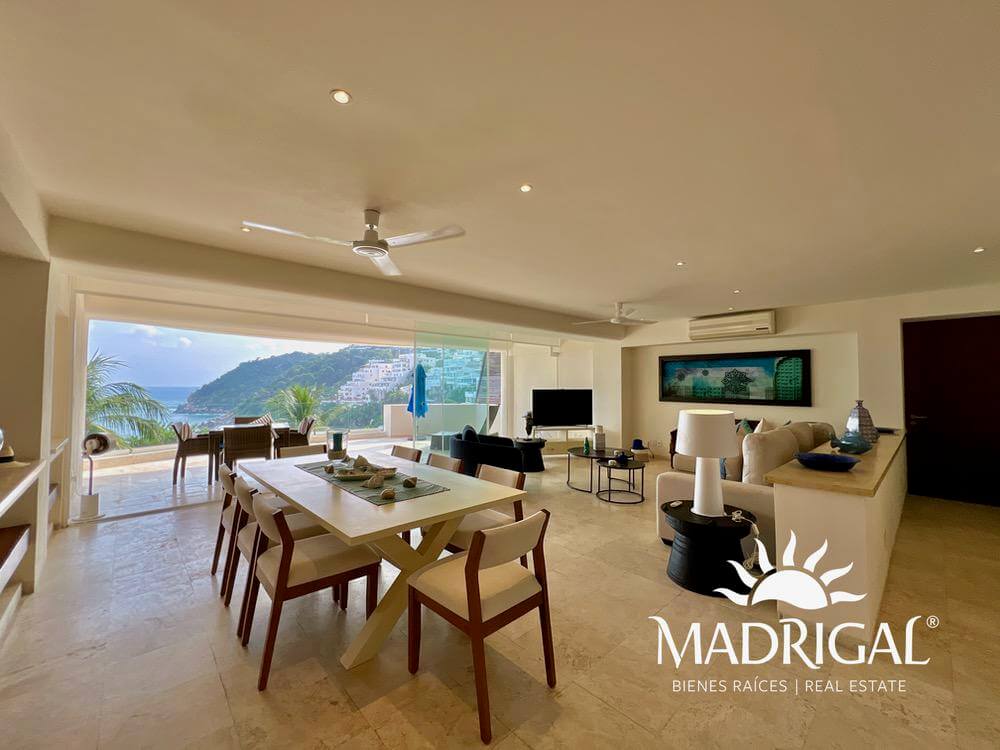Departamento en venta en el condominio El Diamante Fraccionamiento Real Diamante en Acapulco
