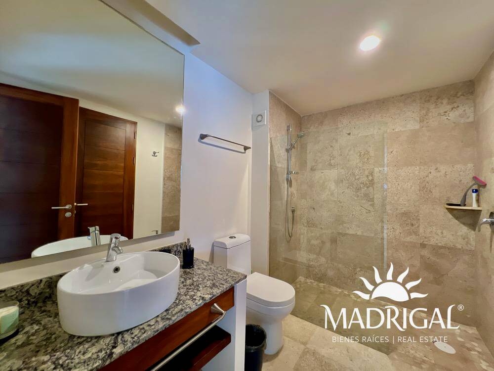 Departamento en venta en el condominio El Diamante Fraccionamiento Real Diamante en Acapulco
