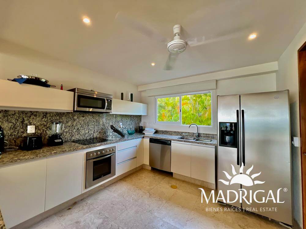 Departamento en venta en el condominio El Diamante Fraccionamiento Real Diamante en Acapulco