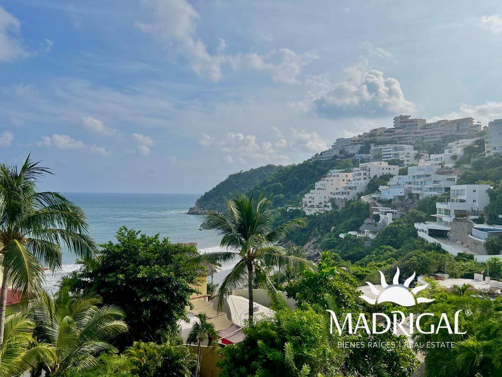 Departamento en venta en el condominio El Diamante Fraccionamiento Real Diamante en Acapulco