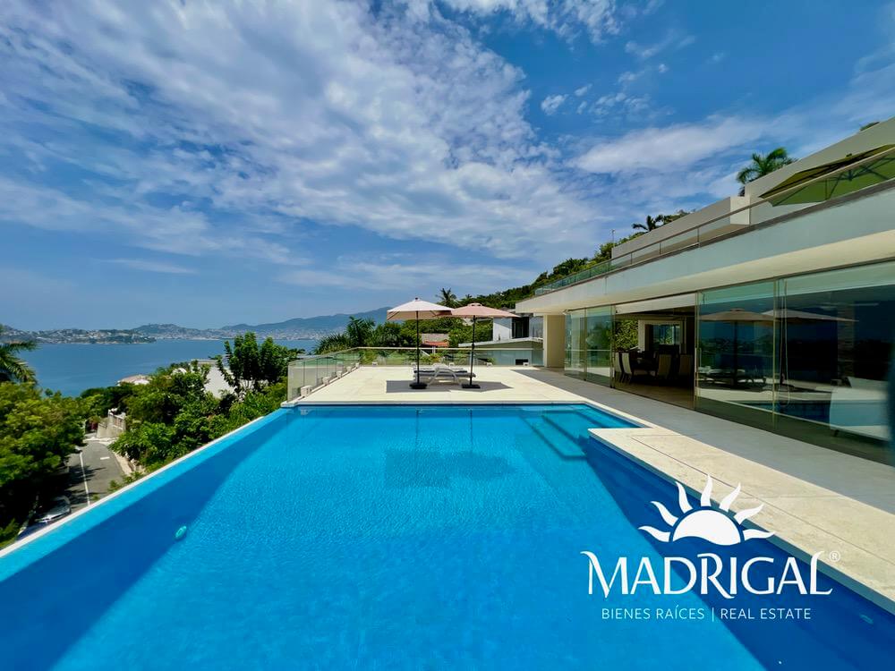 En las Brisas Sección La Concha Casa a la venta