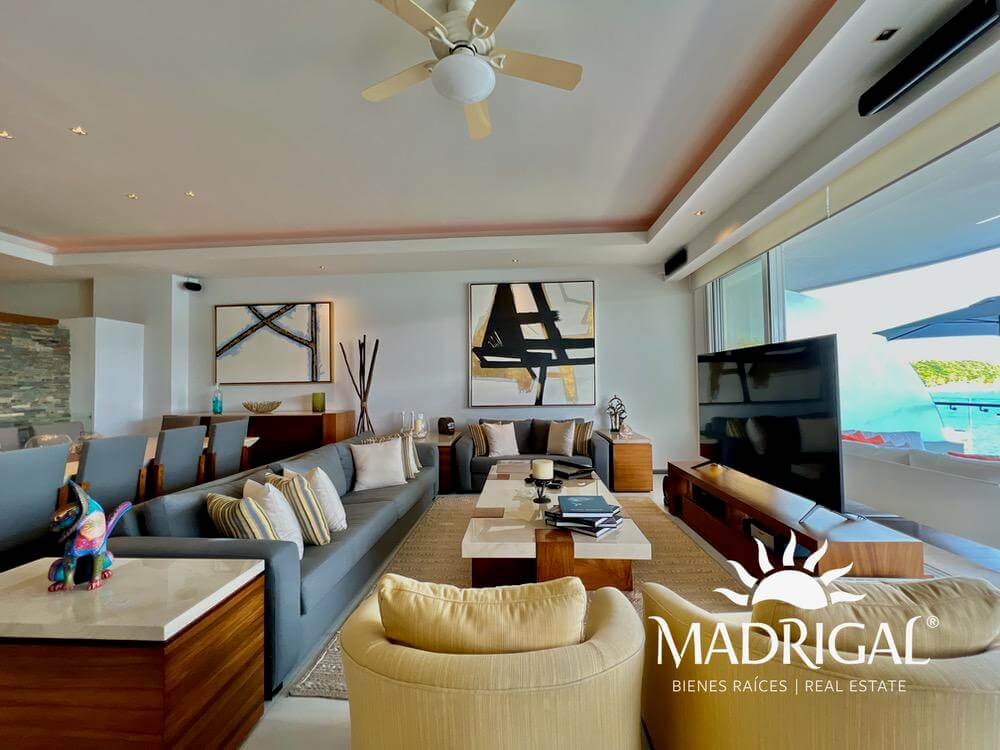 B PICHILINGUE Departamento en venta en Acapulco frente al mar