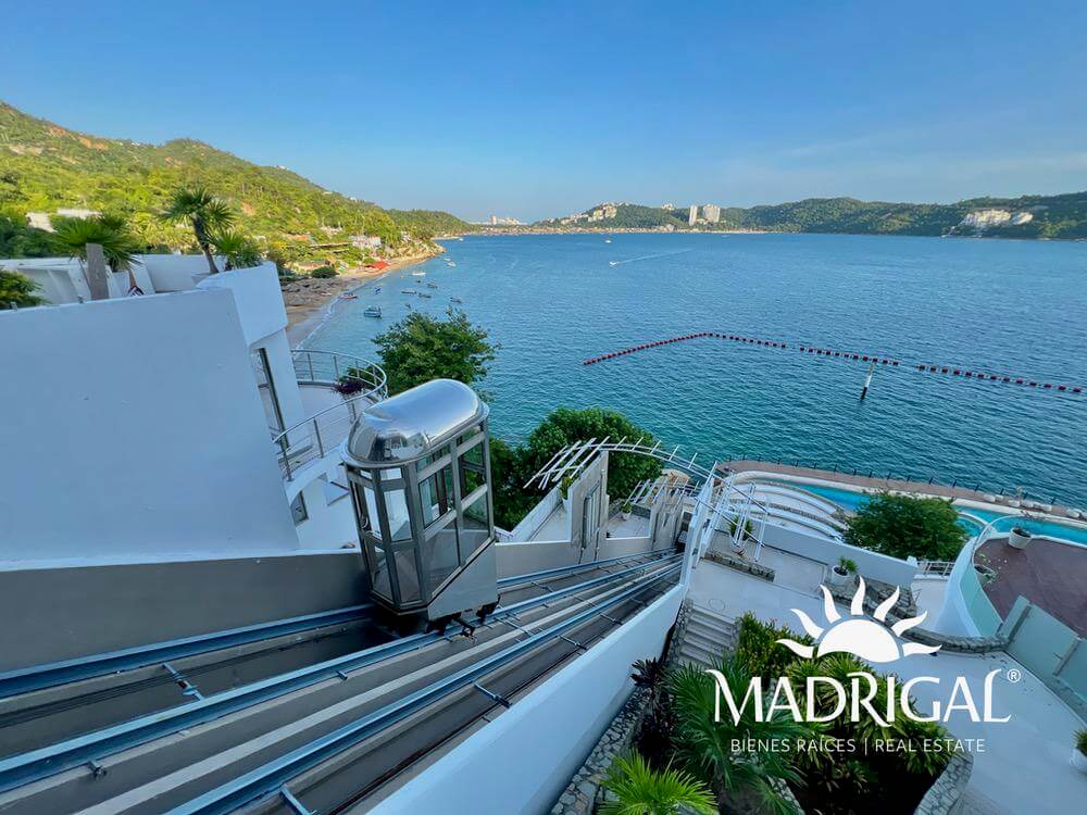 B PICHILINGUE Departamento en venta en Acapulco frente al mar