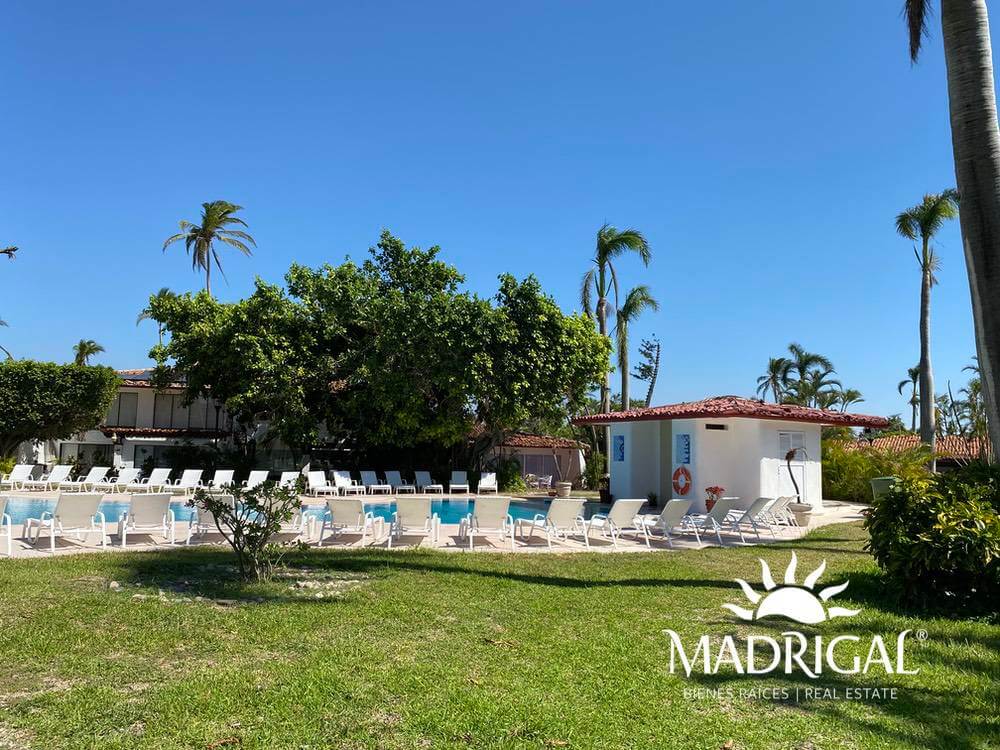 Villas Princess | Villa en Venta de Tres Recámaras con detalles para su arreglo